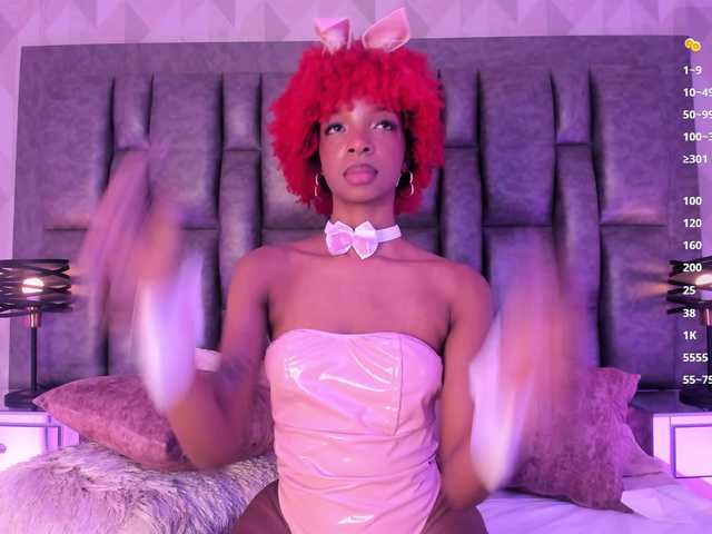 LilaBloom live cam on BongaCams