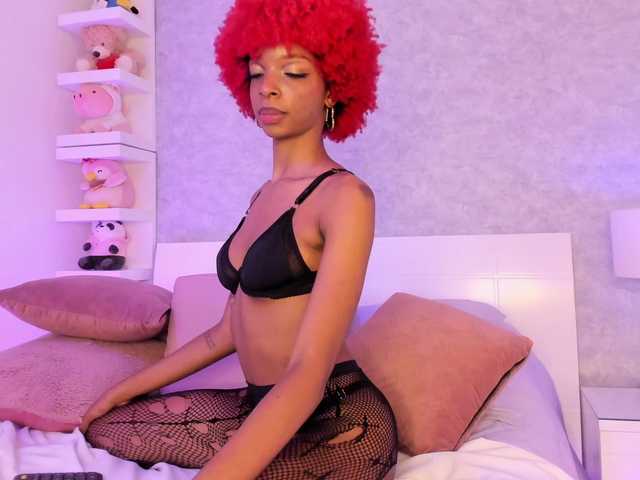 LilaBloom live cam on BongaCams