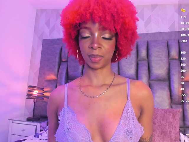LilaBloom live cam on BongaCams