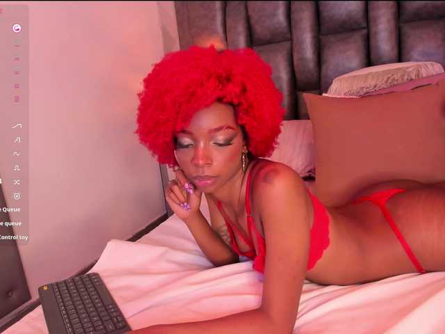 LilaBloom live cam on BongaCams