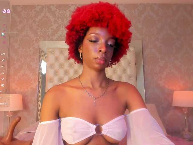 LilaBloom live cam on BongaCams