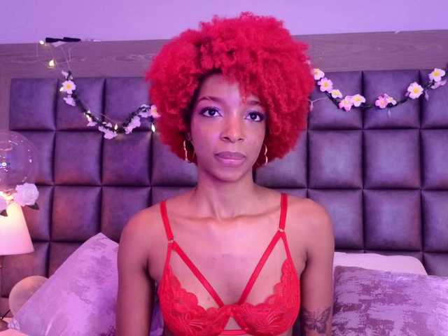 LilaBloom live cam on BongaCams