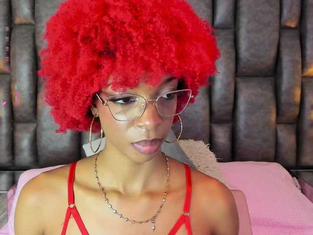 LilaBloom live cam on BongaCams