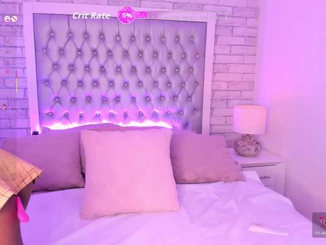 LilaBloom live webcam show