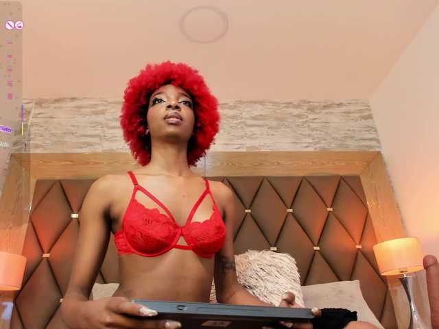 LilaBloom live cam on BongaCams