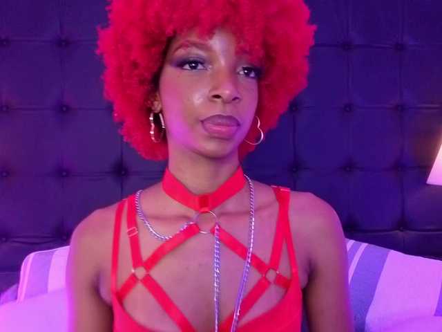 LilaBloom live cam on BongaCams