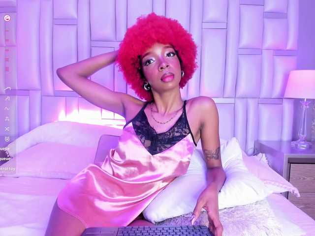 LilaBloom live cam on BongaCams