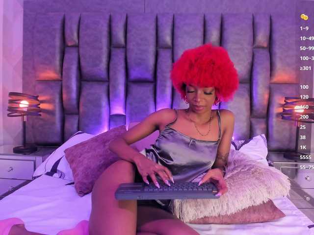 LilaBloom live cam on BongaCams