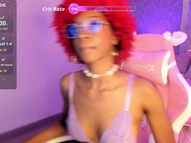 LilaBloom webcam