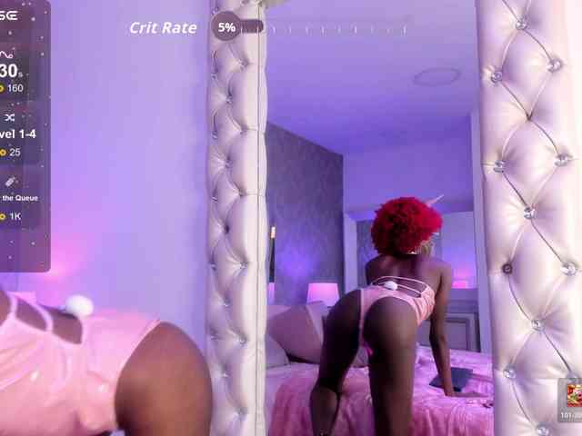 LilaBloom webcam