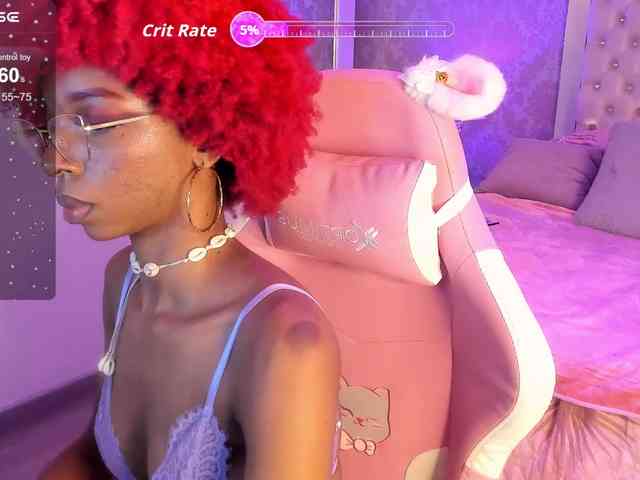 LilaBloom webcam