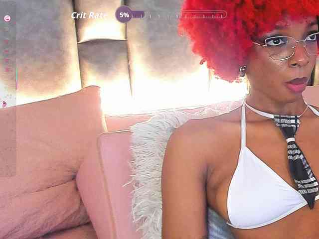 LilaBloom webcam