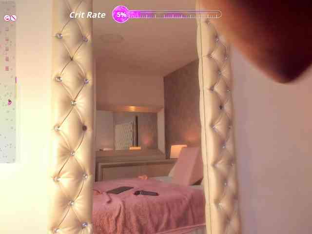 LilaBloom webcam