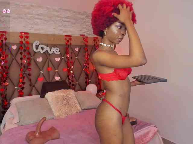 LilaBloom webcam