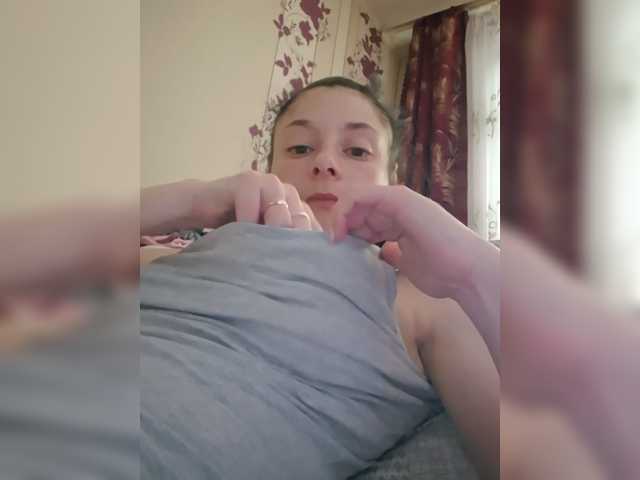 WildOrchid210 live cam on BongaCams