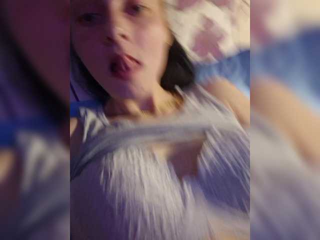 WildOrchid210 live cam on BongaCams