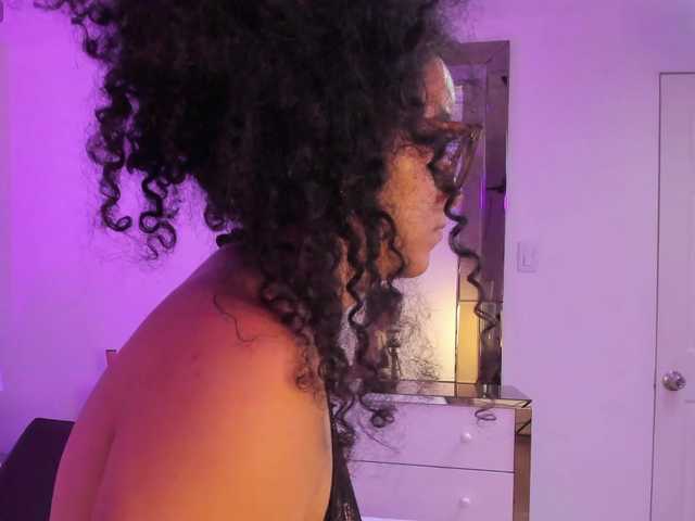 LaylaPalmer live cam on BongaCams