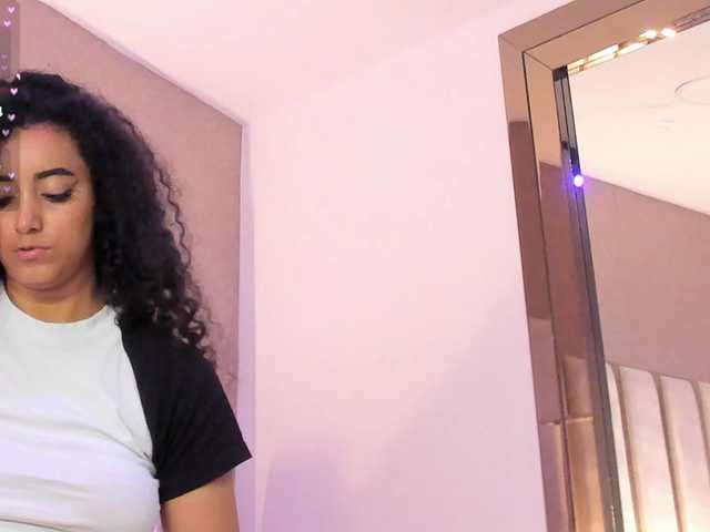 laylapalmer live show