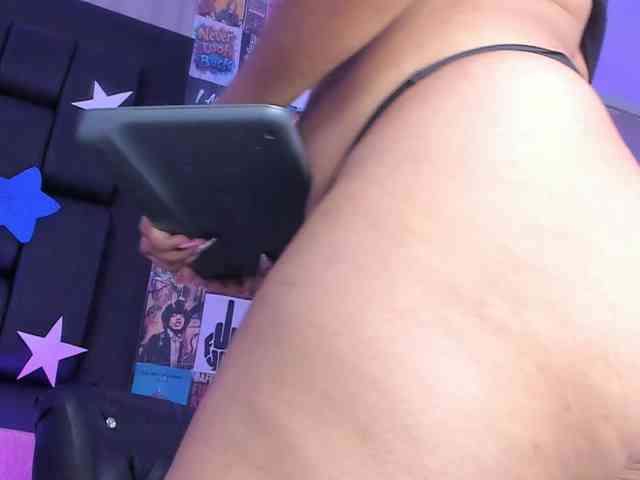 LaylaPalmer webcam
