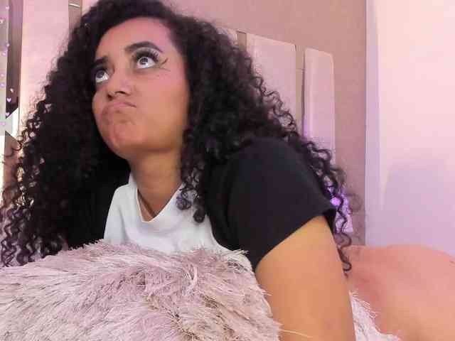 LaylaPalmer webcam
