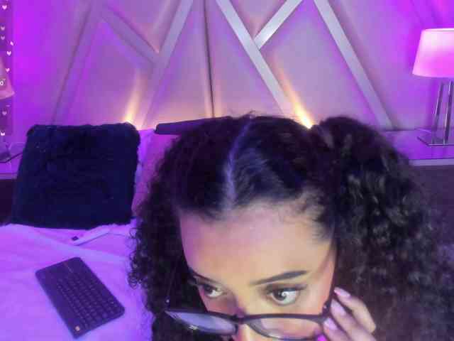 LaylaPalmer webcam