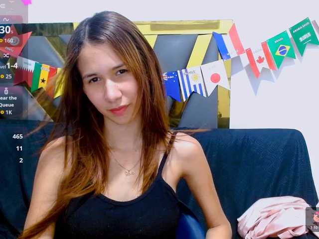 antonela18 live cam on BongaCams