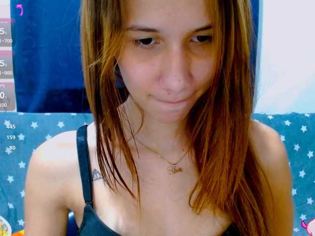 antonela18 live cam on BongaCams
