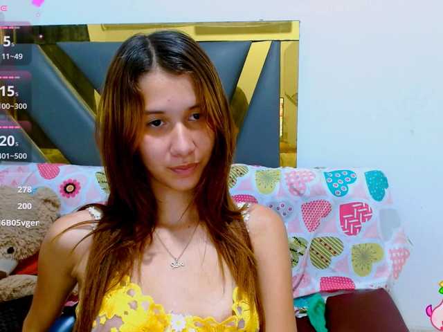 antonela18 live cam on BongaCams