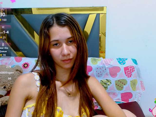 antonela18 live cam on BongaCams
