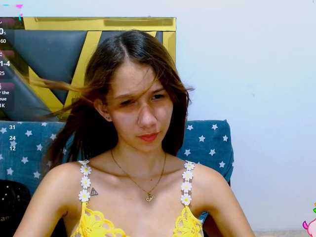 antonela18 live cam on BongaCams