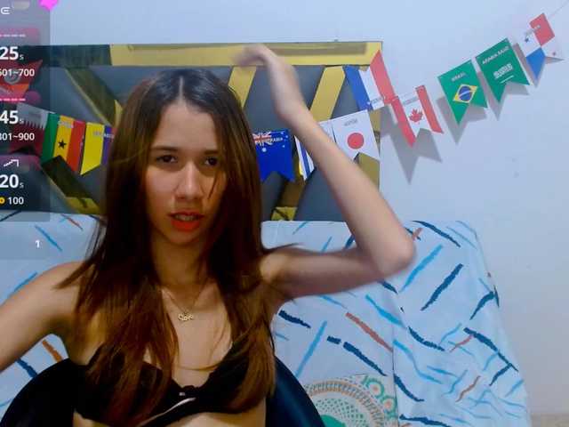 antonela18 live cam on BongaCams