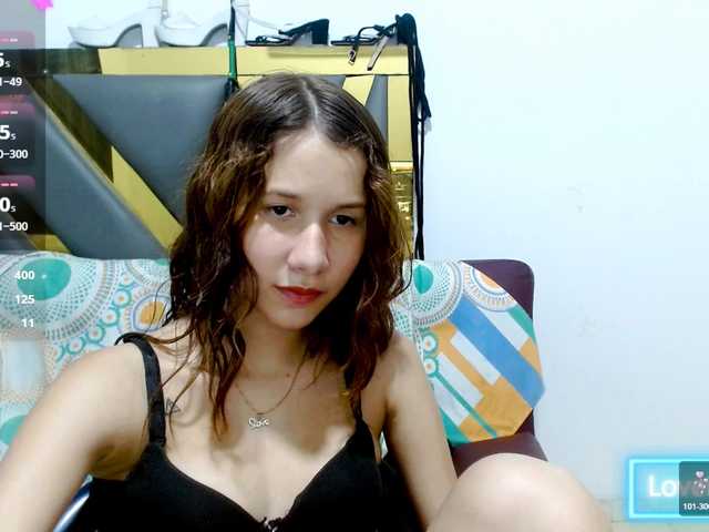 antonela18 live cam on BongaCams