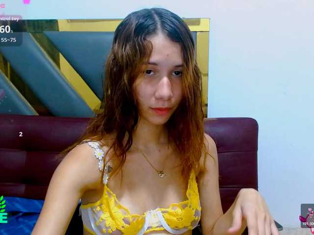 antonela18 live cam on BongaCams