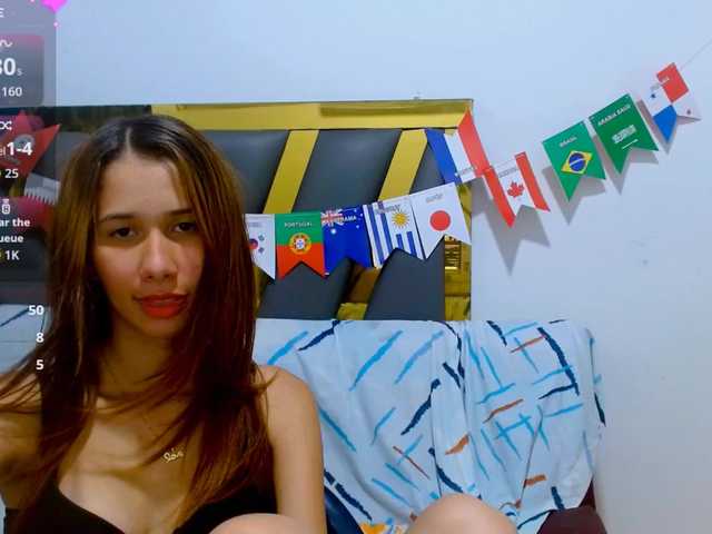 antonela18 live cam on BongaCams