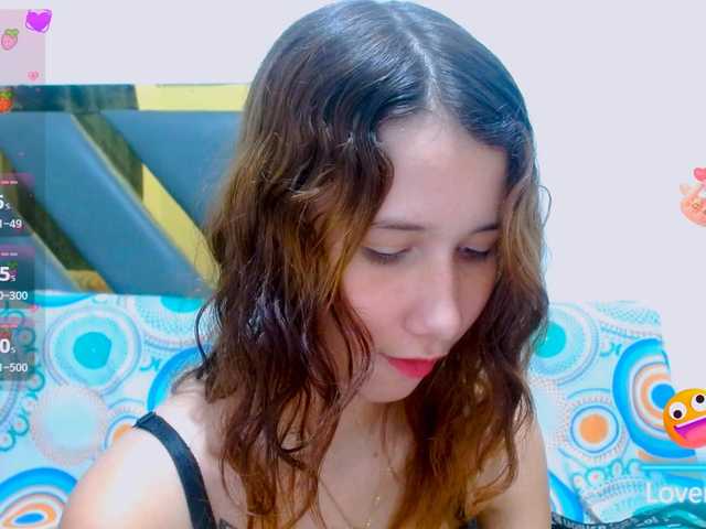 antonela18 live cam on BongaCams