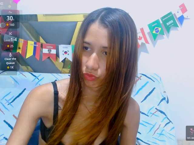 antonela18 live cam on BongaCams