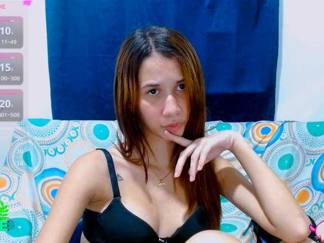 antonela18 live cam on BongaCams