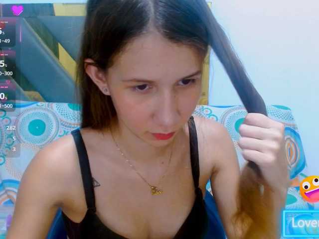 antonela18 live cam on BongaCams