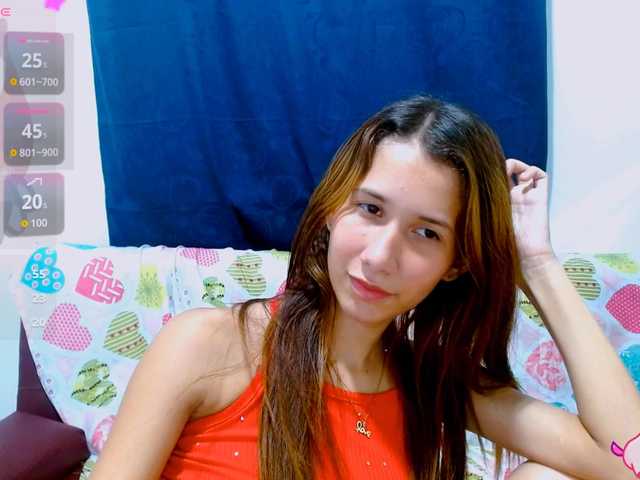 antonela18 live cam on BongaCams