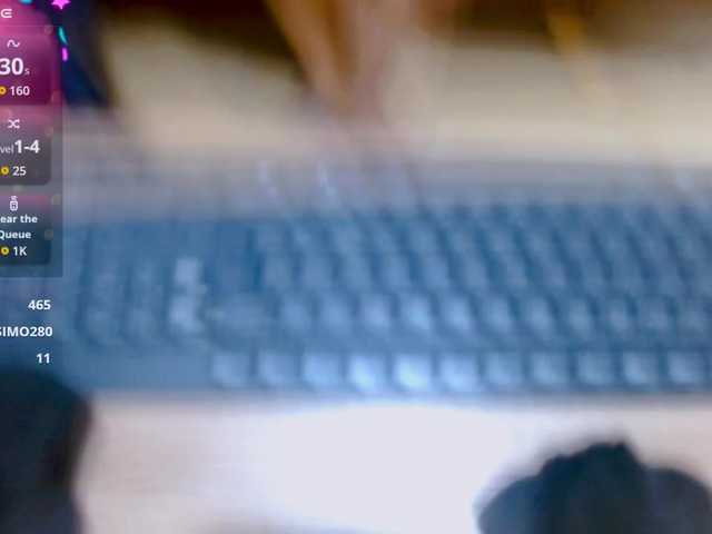antonela18 live cam on BongaCams