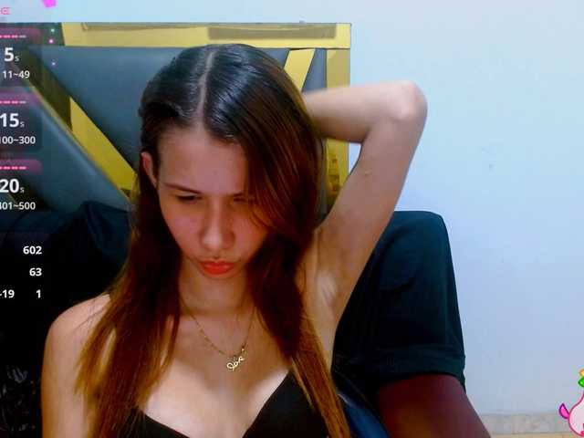 antonela18 live webcam show