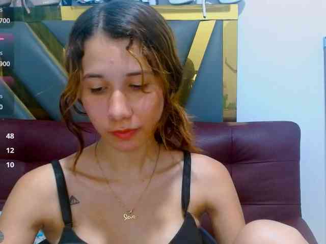 antonela18 webcam