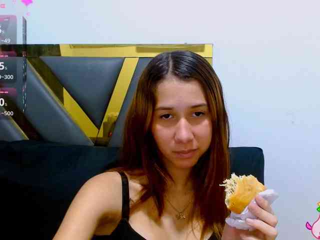 antonela18 Live Webcam on BongaCams