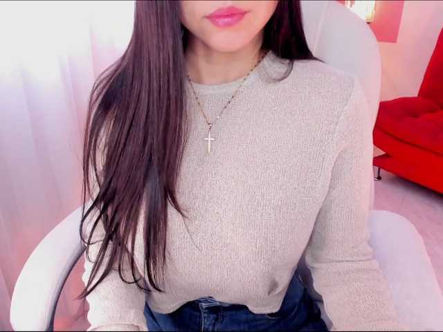 ALINAOWENS webcam bongacams model stream image
