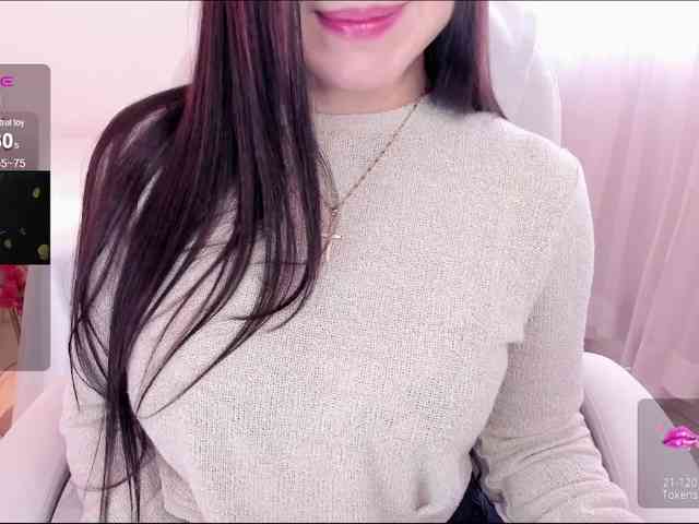 ALINAOWENS webcam