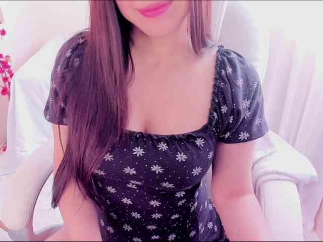 ALINAOWENS webcam