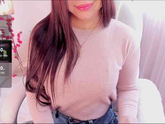ALINAOWENS webcam