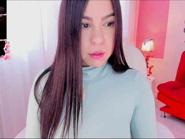 ALINAOWENS webcam