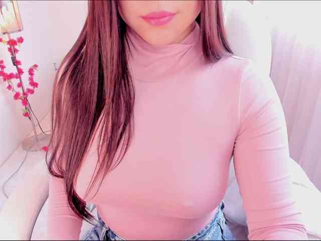 ALINAOWENS webcam