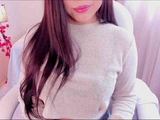 ALINAOWENS webcam